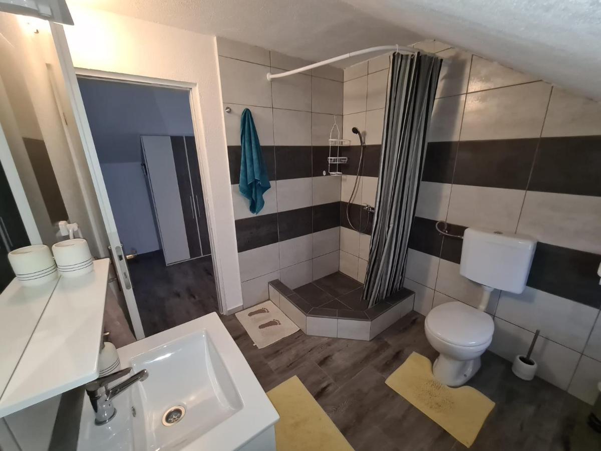 Apartmán Ana Gračac Exteriér fotografie