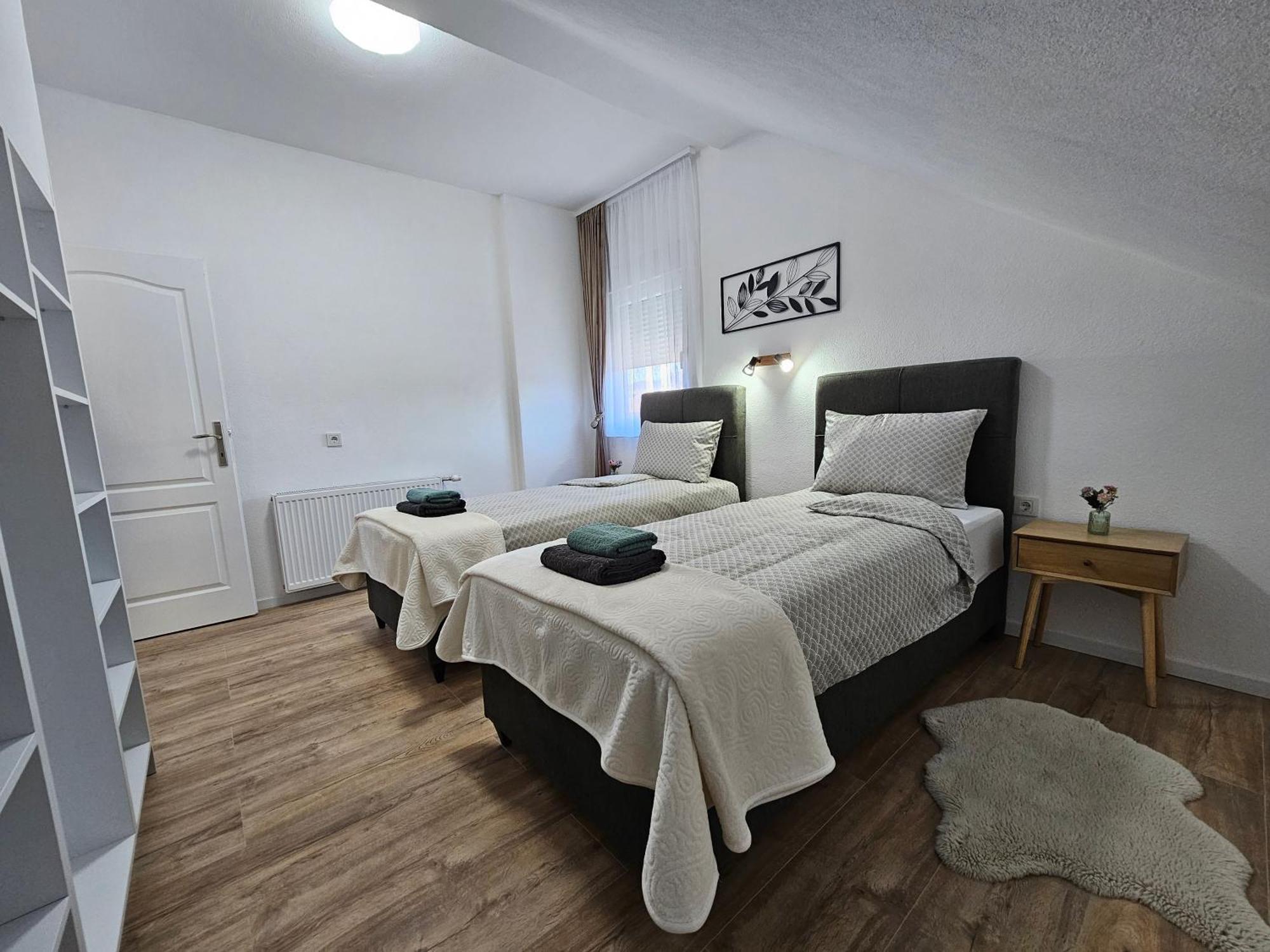 Apartmán Ana Gračac Exteriér fotografie