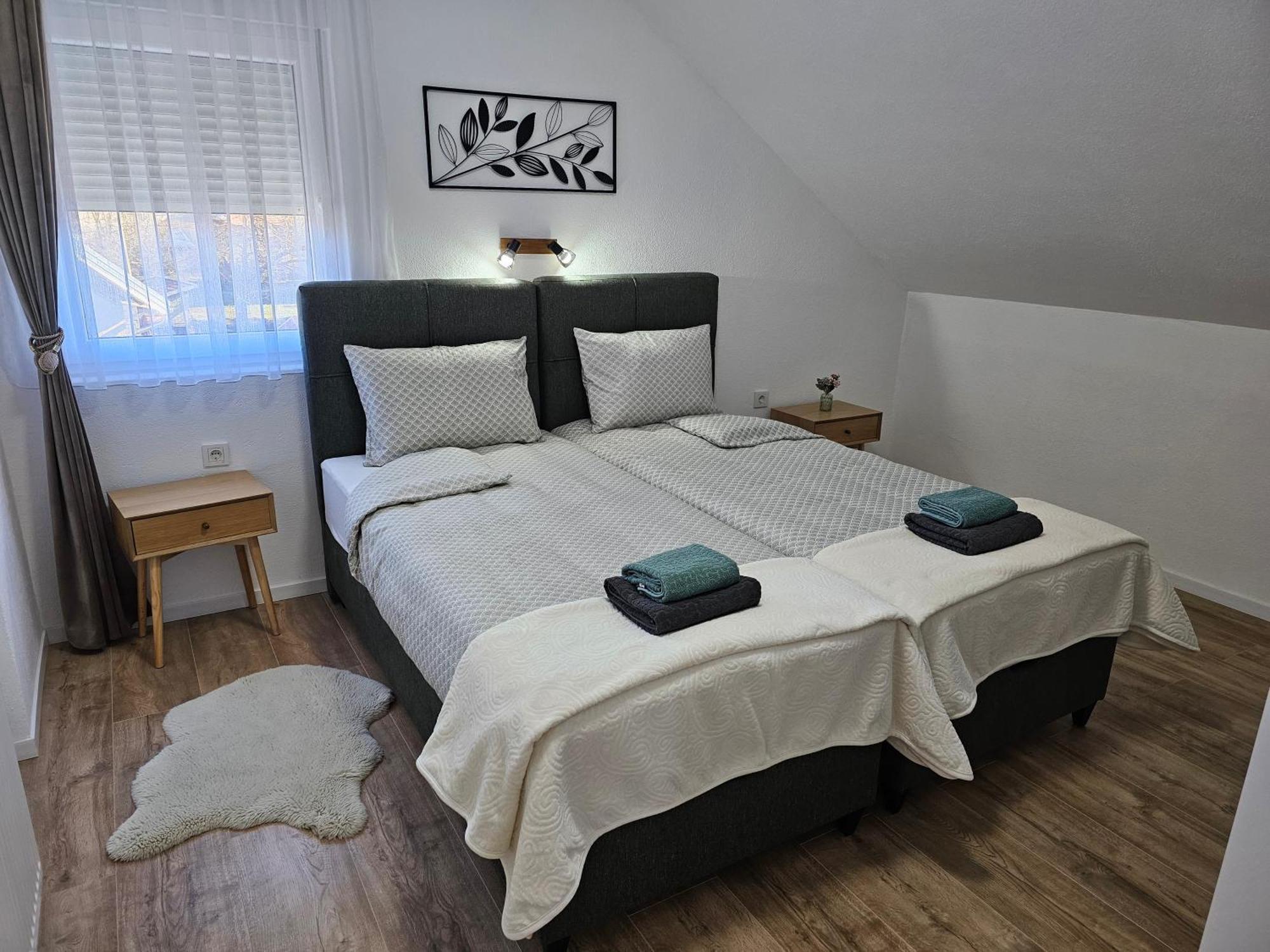 Apartmán Ana Gračac Exteriér fotografie